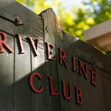 The Riverine Club Wagga Wagga Buitenkant foto