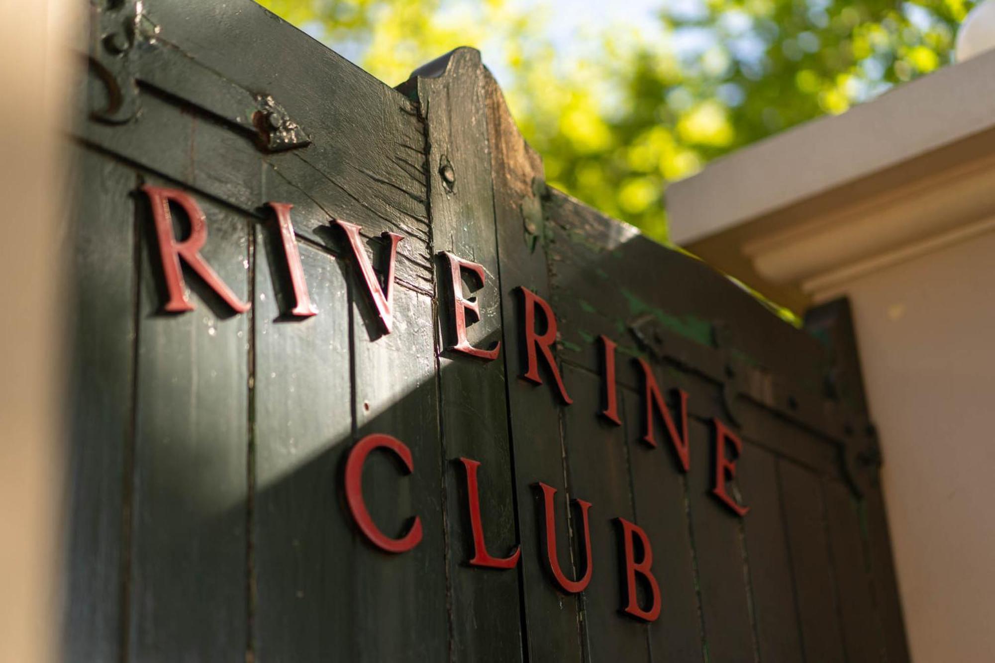 The Riverine Club Wagga Wagga Buitenkant foto